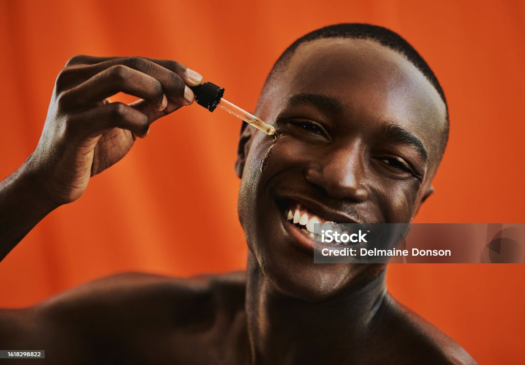 How to use Serum product for skincare products for men.
